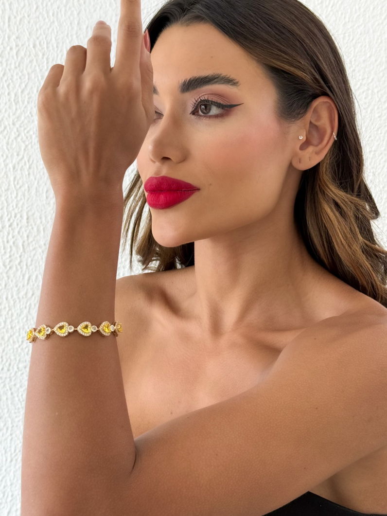 Pulseira Folheada a Ouro 18k e Prata Coração de Cristal Com Zircônias