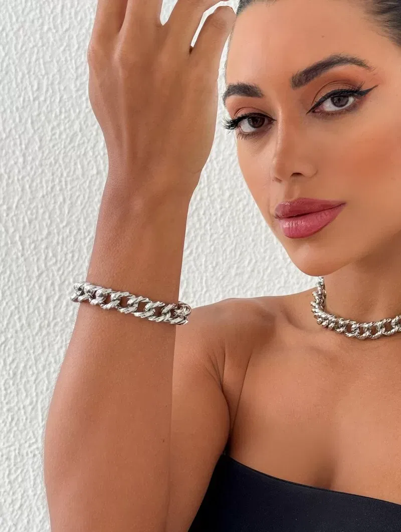 Pulseira Folheada a Ouro 18k e Prata Correntaria Elo Torcido