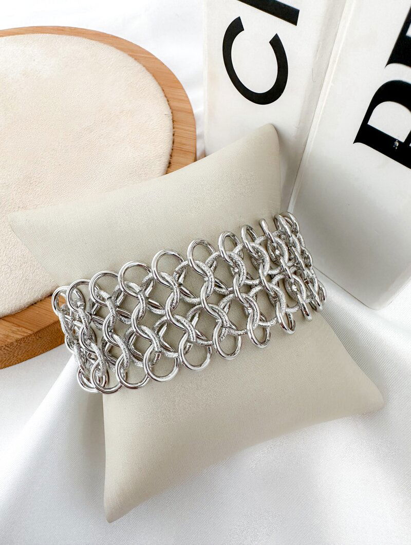 pulseira folheada a ouro 18k e prata elos interligados trabalhado