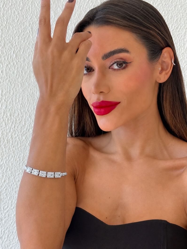 Pulseira Folheada a Ouro 18k e Prata Qudrados de Cristal Cravejado