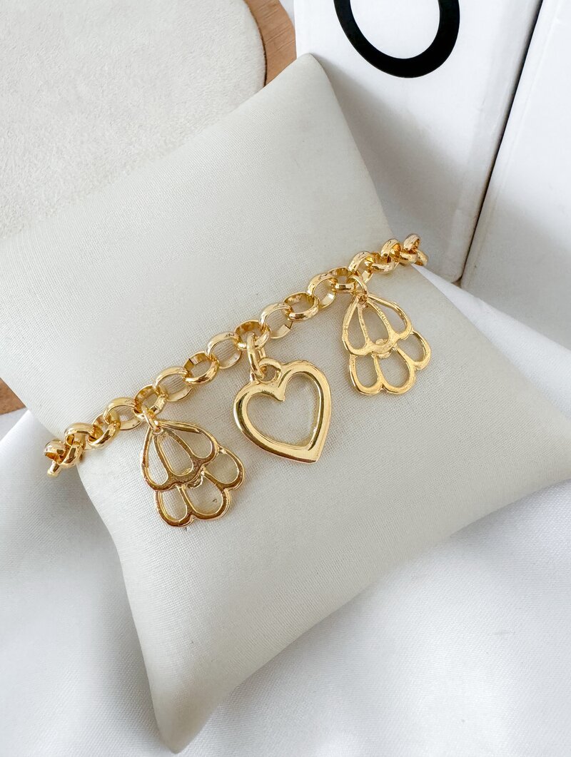Pulseira Folheada a Ouro 18k Elo Português com Coração com Pingentes