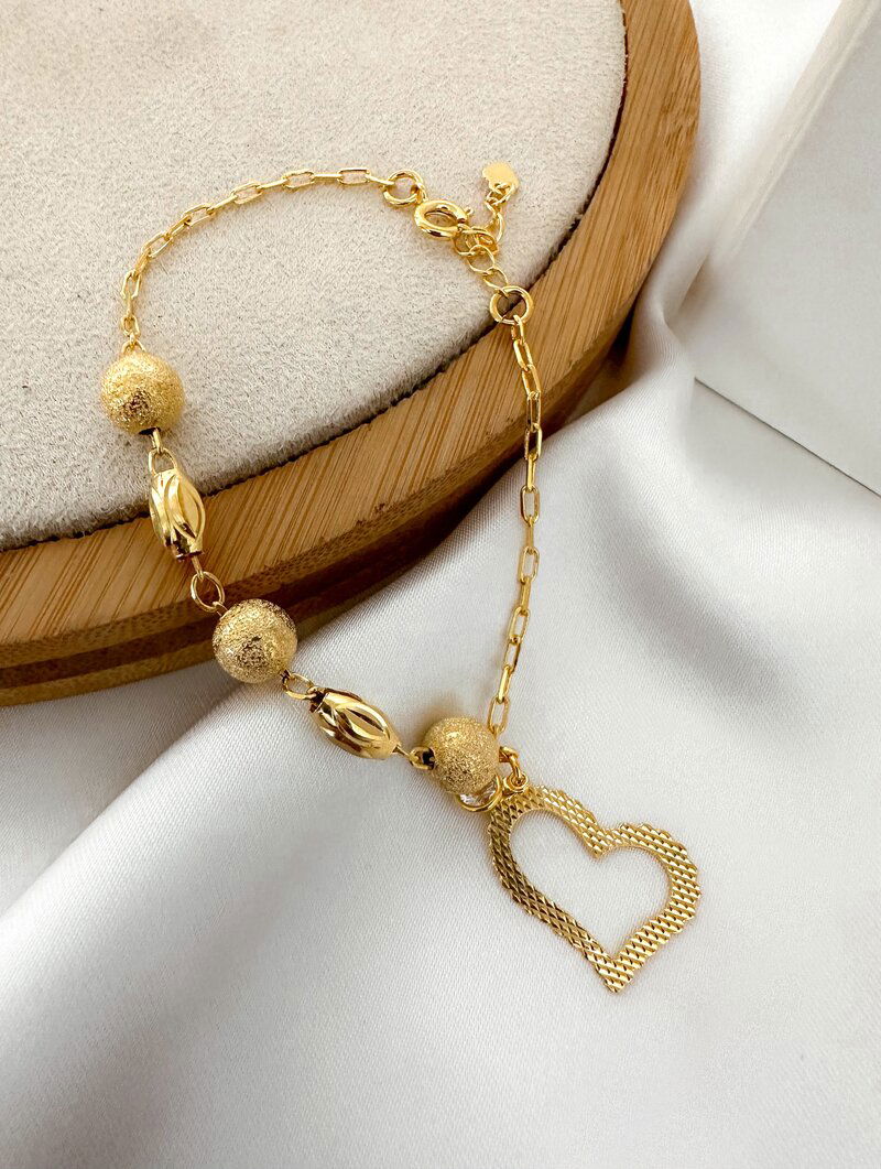 Pulseira Folheada a Ouro 18k Esferas com Coração Vazado