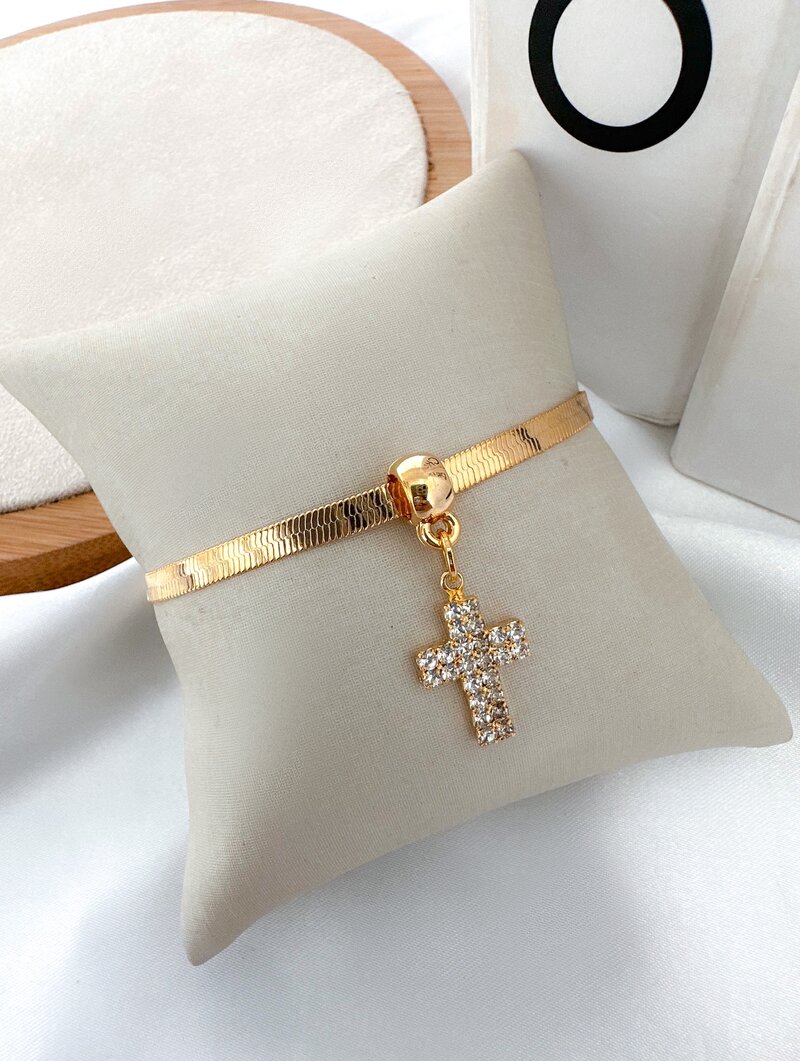 Pulseira Folheada a Ouro 18k Fita Laminada com Crucifixo