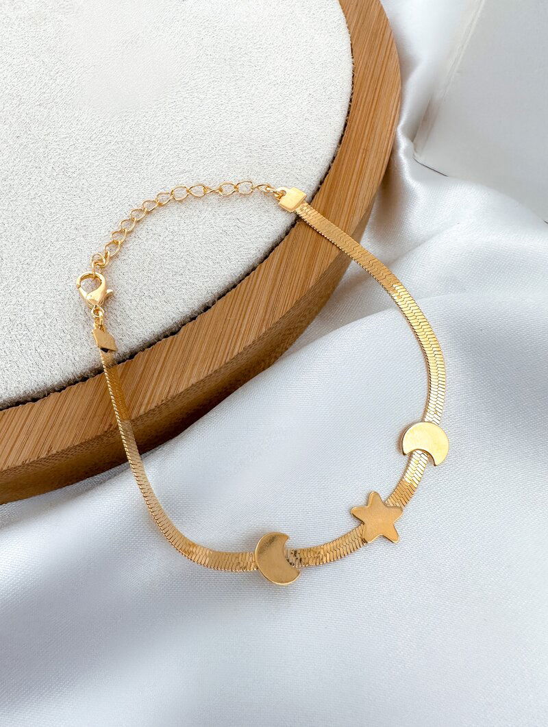 Pulseira Folheada a Ouro 18k Fita Laminada com Estrela e Lua