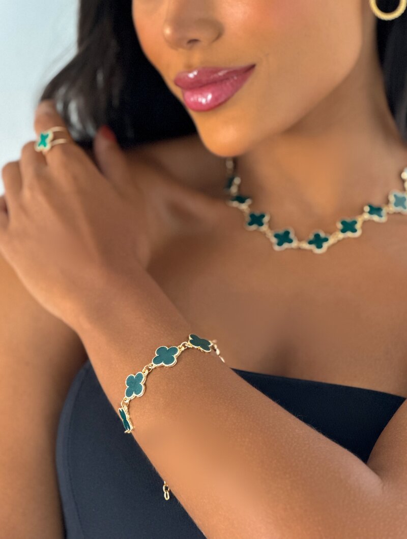 PULSEIRA FOLHEADA A OURO 18K INSPIRAÇÃO JOALHERIA RESINADA