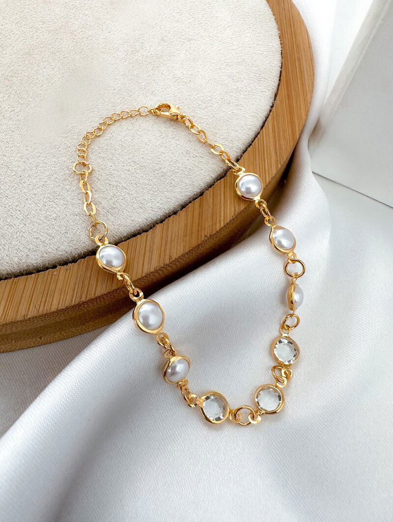 Pulseira Folheada a Ouro 18k Pérolas e Zircônias