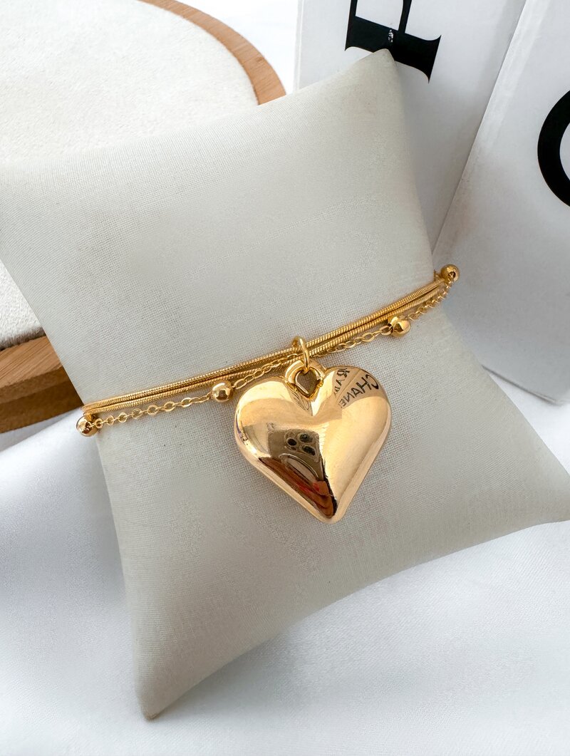 Pulseira Folheada a Ouro 18k Três Fios com Coração Liso