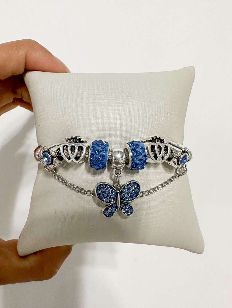 Pulseira Folheada a Prata com Berloques Diversos