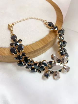 Pulseira folheada com detalhe de pedraria