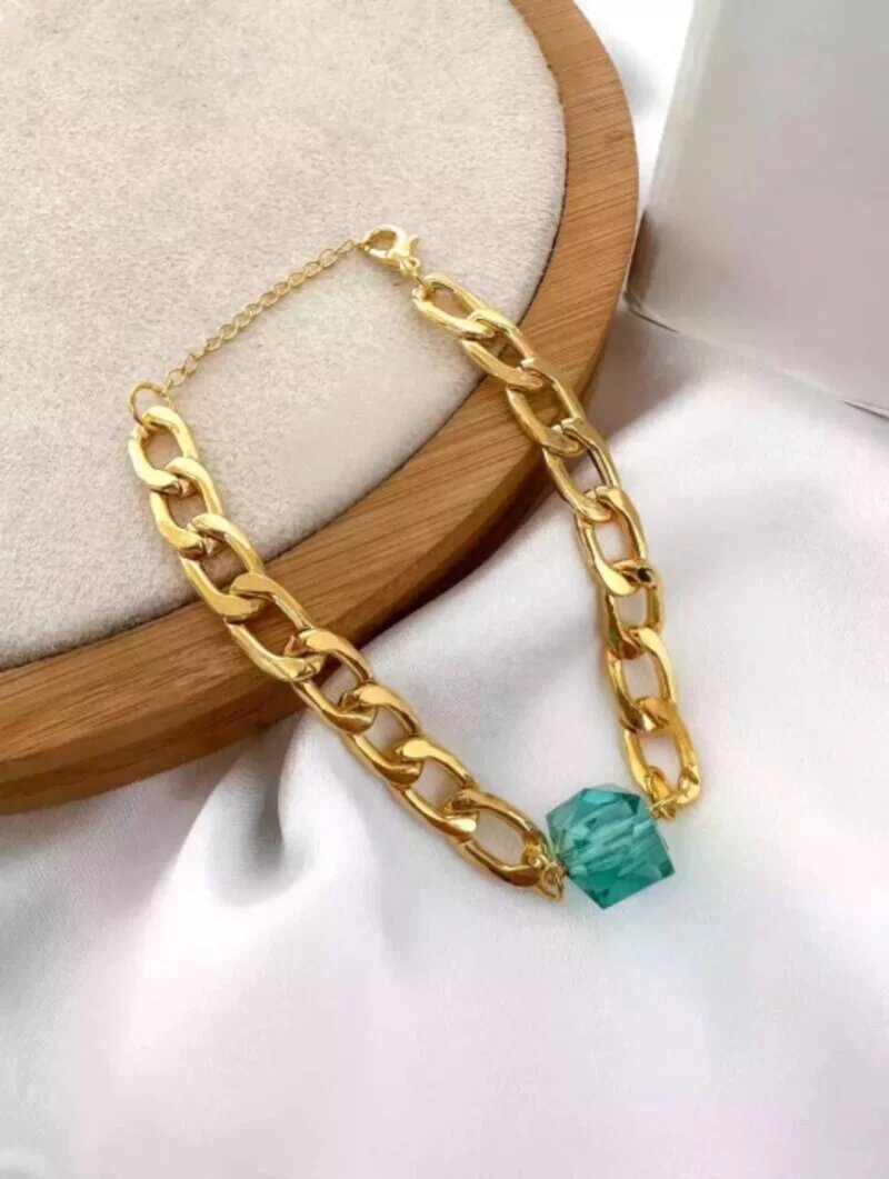 Pulseira folheado a ouro 18k com pedra colorida.