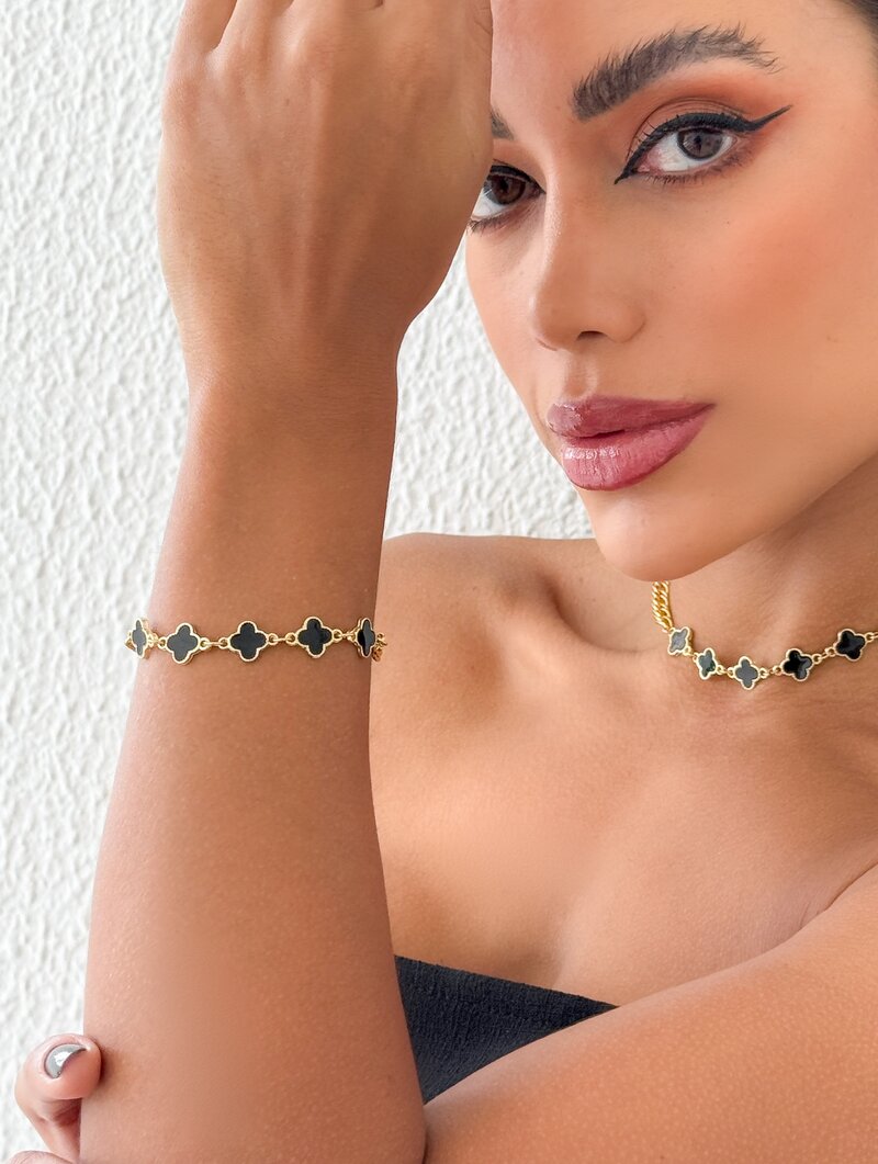 Pulseira Folheado a Ouro 18k Correntaria com Pingentes Resinados Inspiração