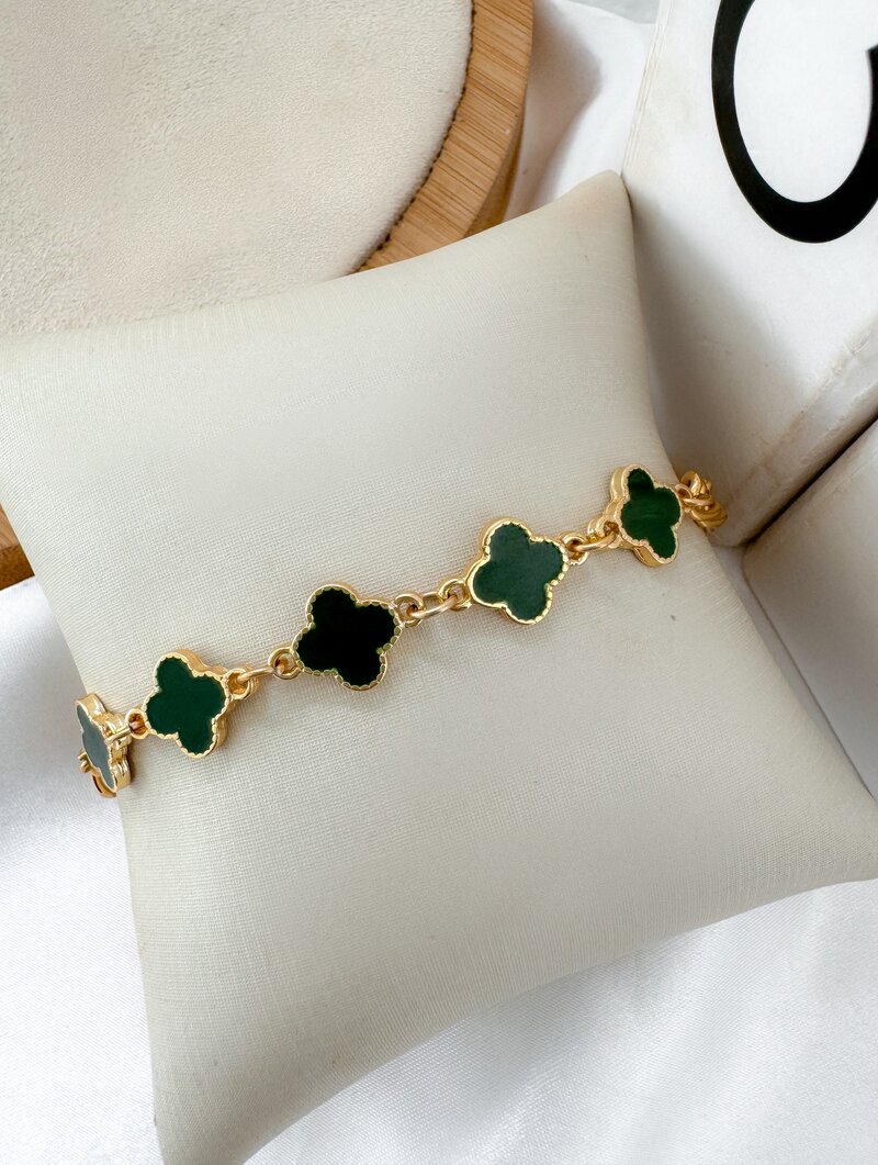 Pulseira Folheado a Ouro 18k Correntaria com Pingentes Resinados Inspiração