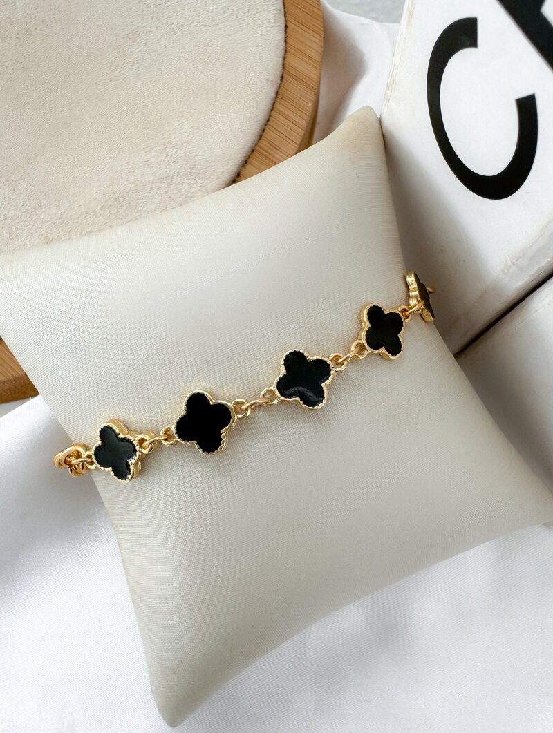 Pulseira Folheado a Ouro 18k Correntaria com Pingentes Resinados Inspiração