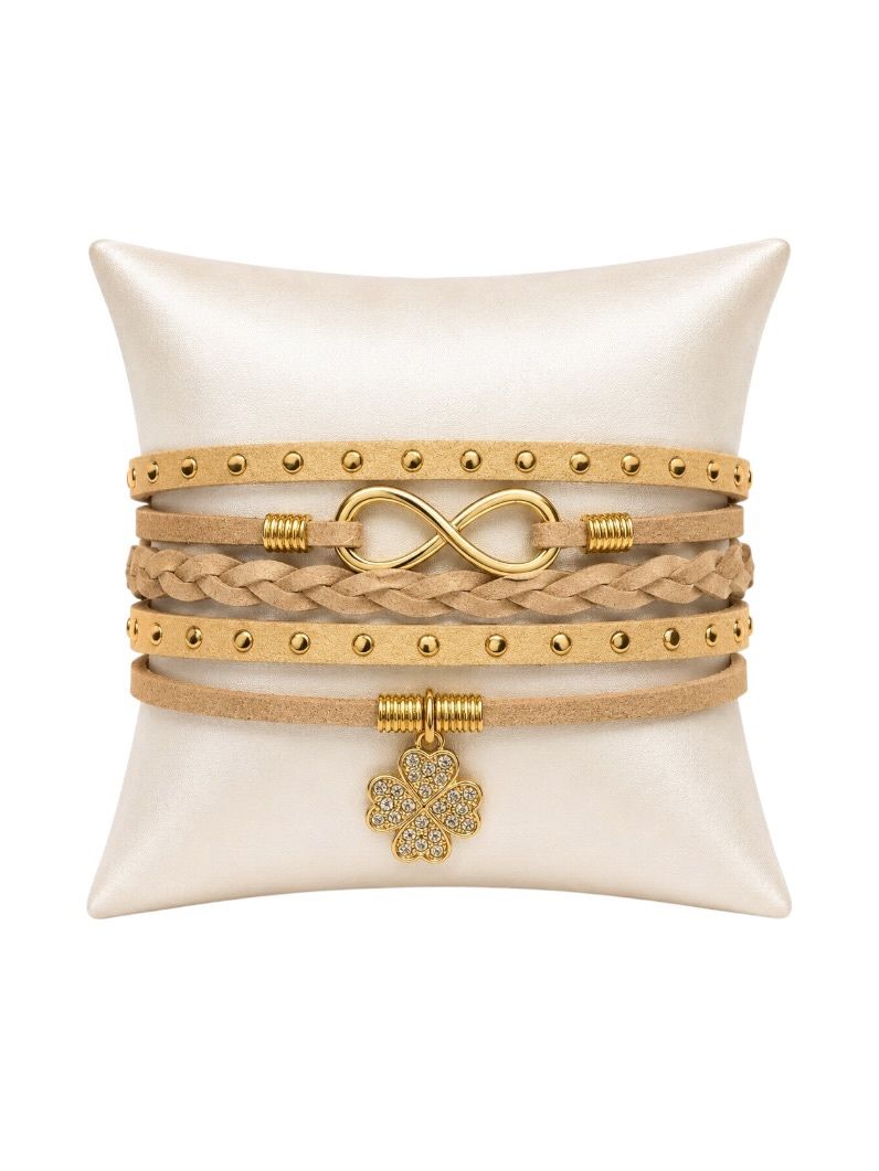 Pulseira Folheado a Ouro 18k Courinho Pingente Infinito e Trevo Cravejado