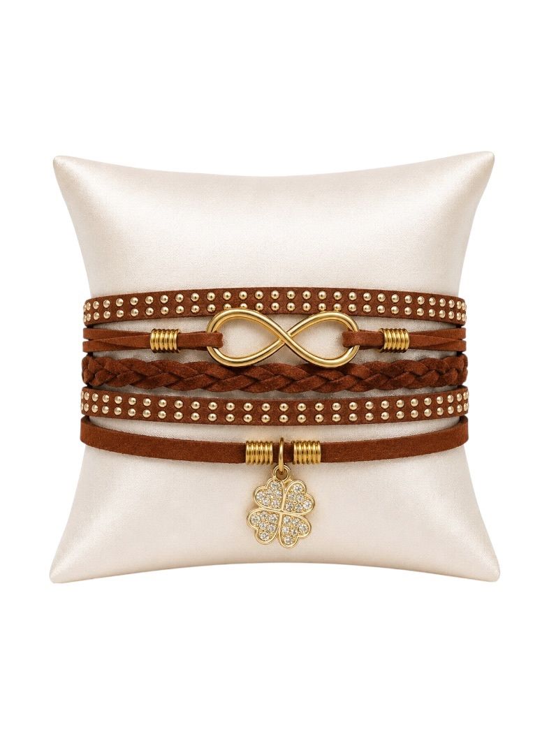 Pulseira Folheado a Ouro 18k Courinho Pingente Infinito e Trevo Cravejado