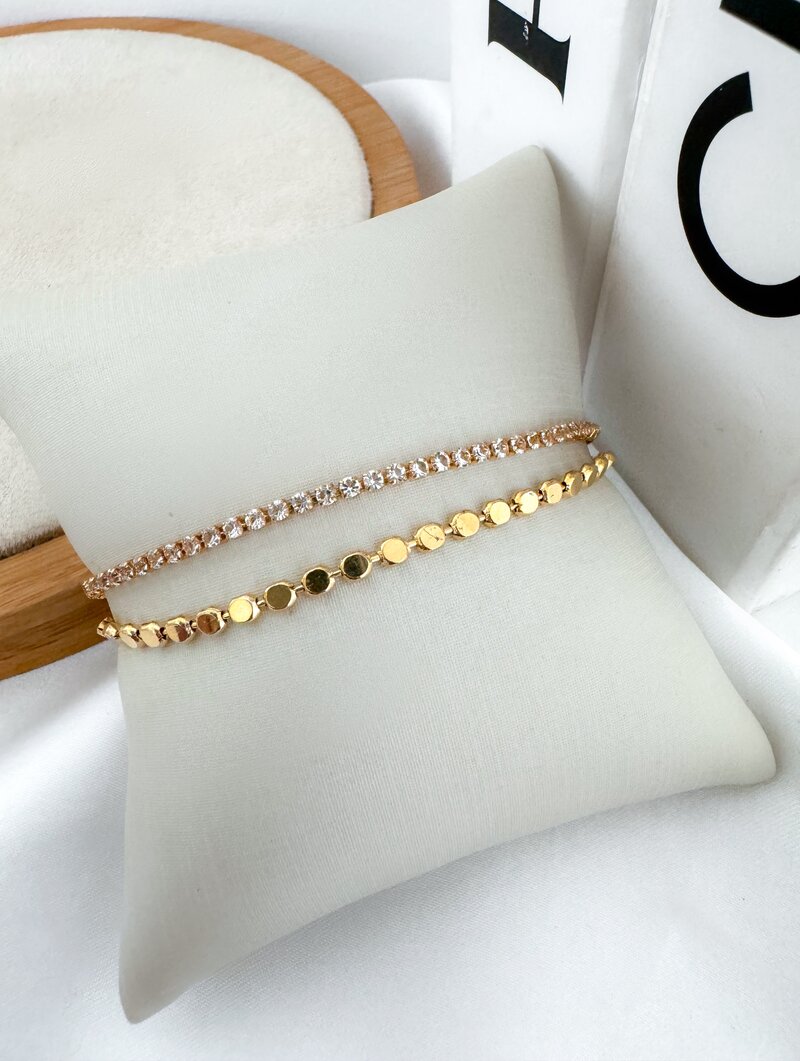 Pulseira Folheado a Ouro 18k e Prata 925 Dois Fios com Micro Zircônias com Tachinhas