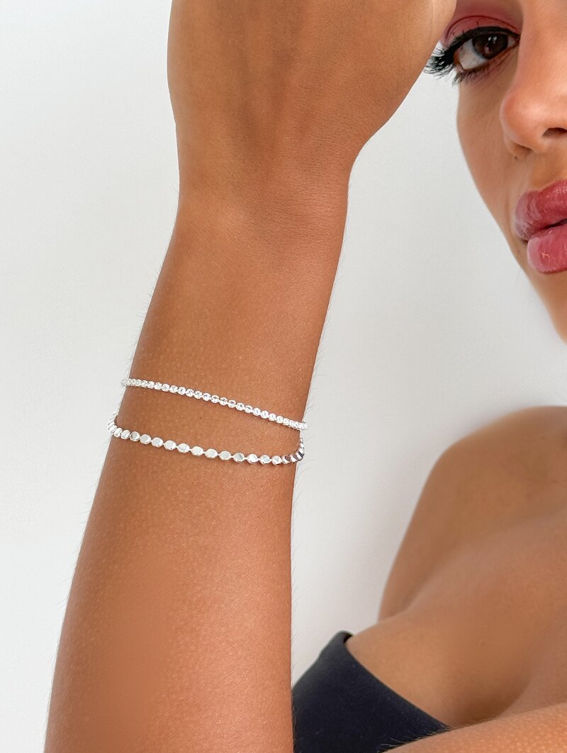 Pulseira Folheado a Ouro 18k e Prata 925 Dois Fios com Micro Zircônias com Tachinhas