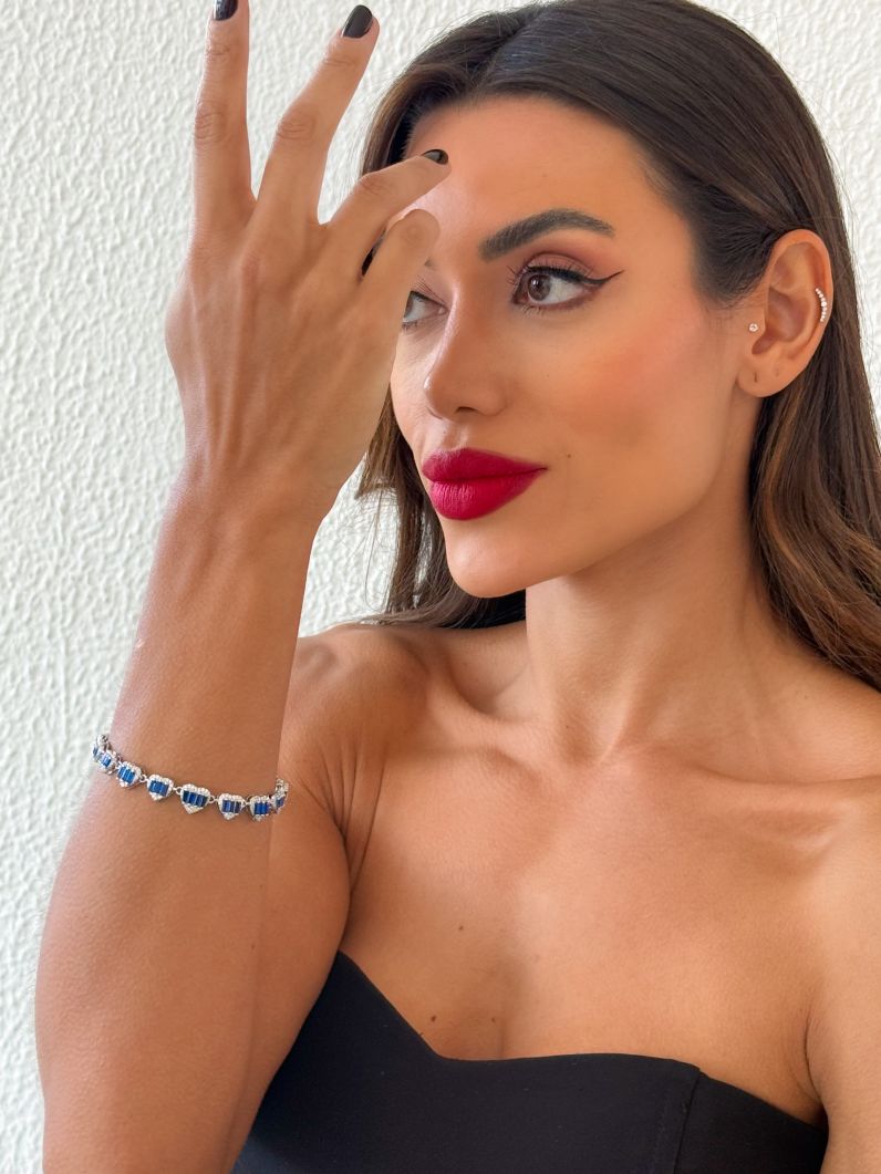 Pulseira Folheado a Ouro 18k e Prata Coração Microzirconia e Com Navetes Coloridos