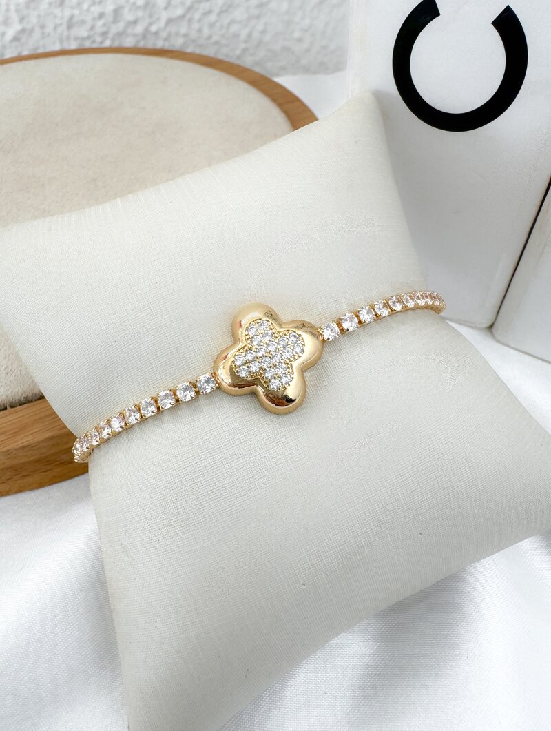 Pulseira Folheado a Ouro 18k e Prata Corrente de Micro Zircônias com Flor Inspiração