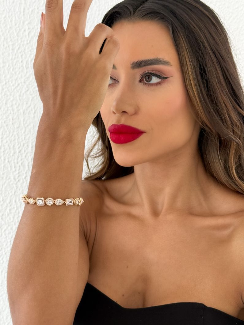 Pulseira Folheado a Ouro 18k e Prata Formas de Zircônia Com Borda Cravejada
