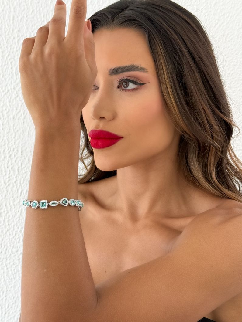 Pulseira Folheado a Ouro 18k e Prata Formas de Zircônia Com Borda Cravejada