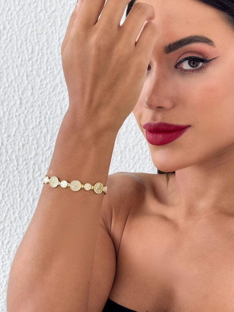 Pulseira Folheado a Ouro 18k e Prata Inspiração Virginia