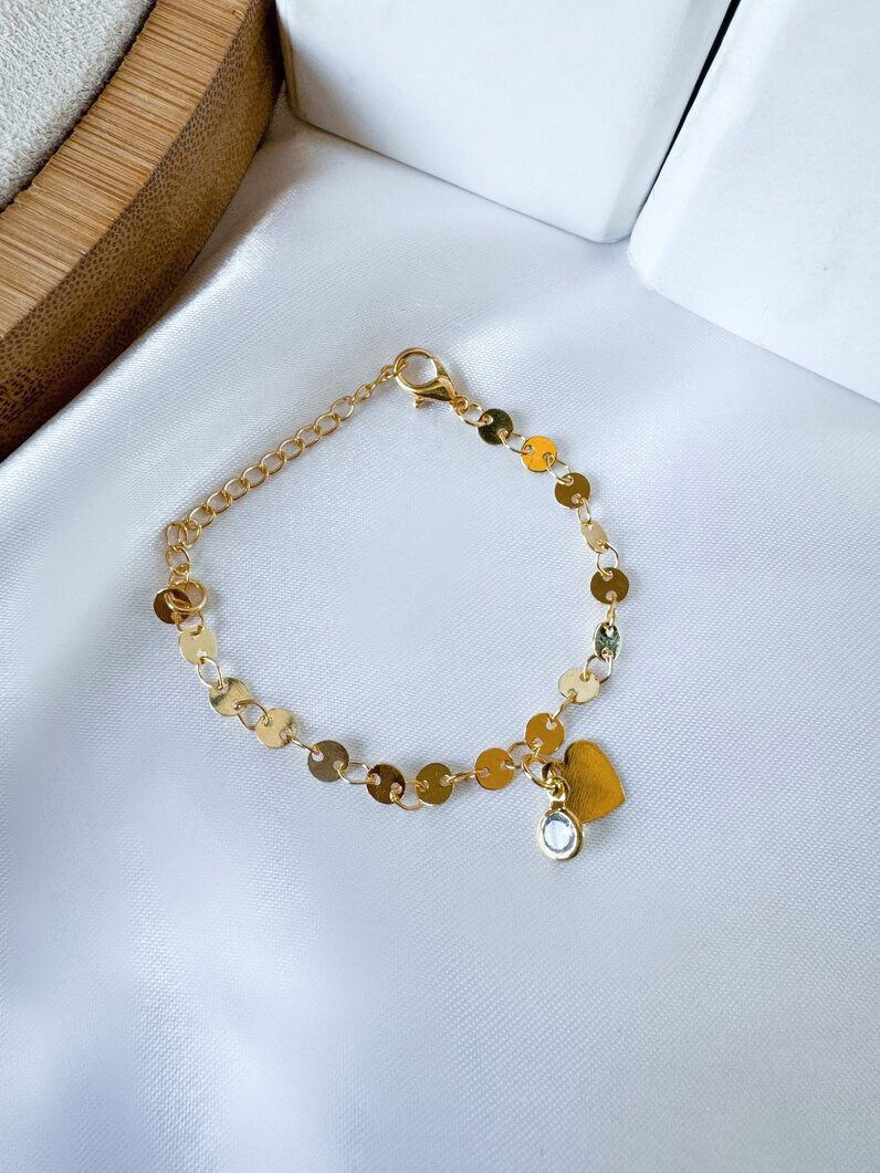 Pulseira Infantil Folheado a Ouro 18k e Prata Chapinhas com Pingente Coração