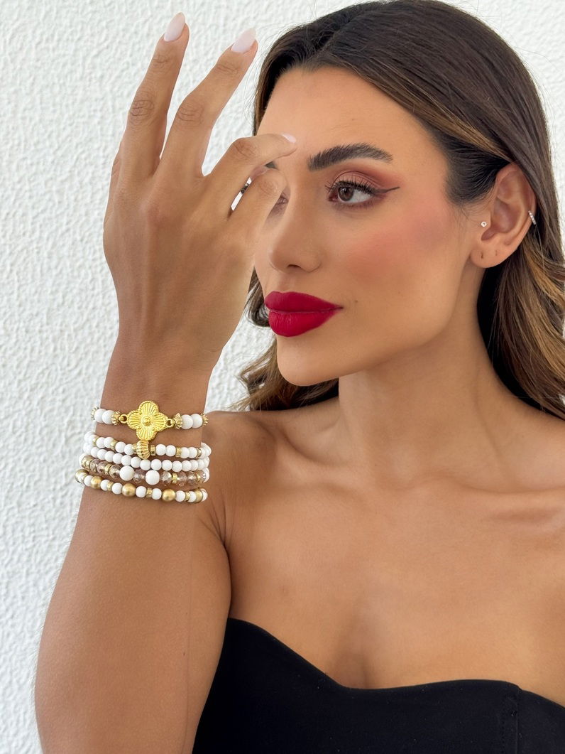 Pulseira Miçangas, Cristais e Moeda Folheado a Ouro 18k