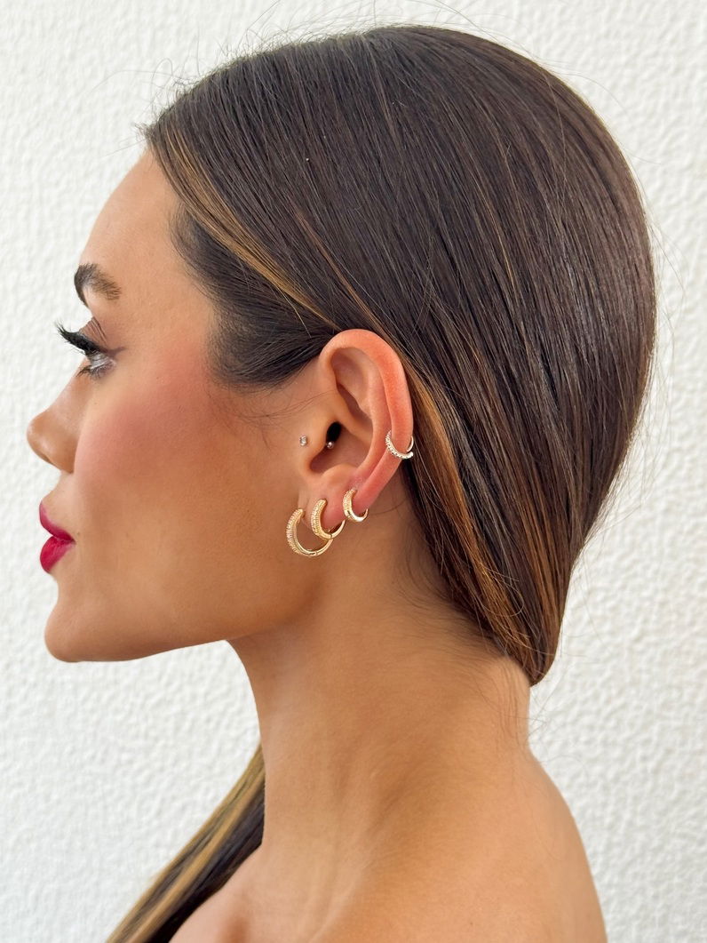 Trio de Brinco Folheado a Ouro 18k e Prata Argolas Com Zircônia