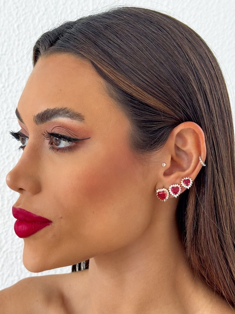 Trio de Brinco Folheado a Ouro 18k e Prata Corações Cristal