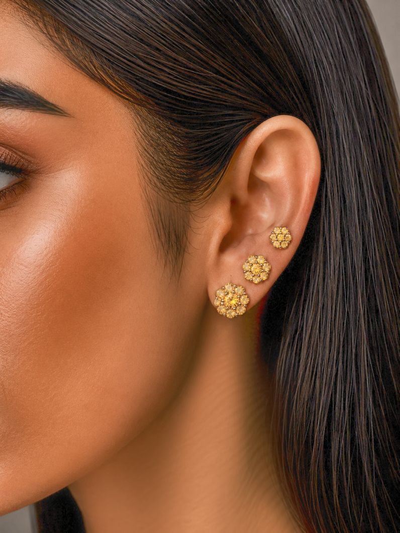 Trio de Brinco Folheado a Ouro 18k e Prata Design Flor Cravejada