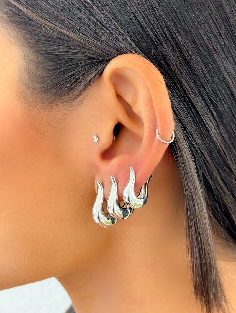 Trio de Brinco Folheado a Ouro 18k e Prata Gotas Lisas com Fecho
