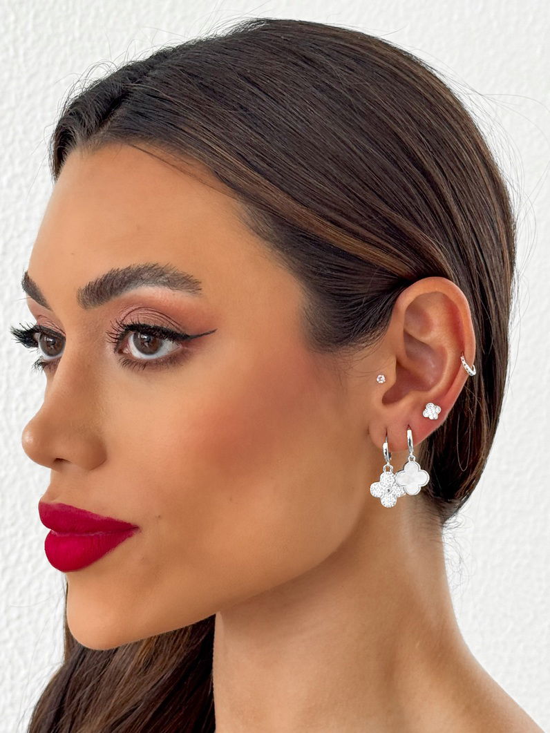 Trio de Brinco Folheado a Ouro 18k e Prata Inspiração Vg. Cravejada e Resinada