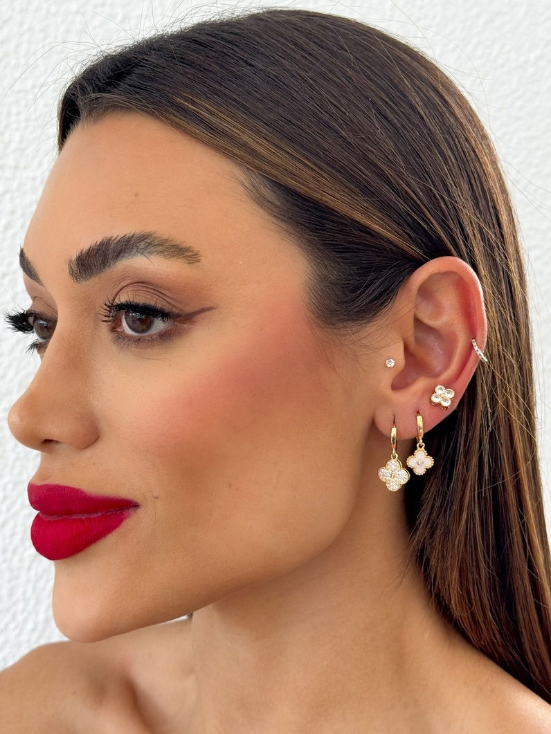 Trio de Brinco Folheado a Ouro 18k e Prata Inspiração Vg. Resinada e Cravejada