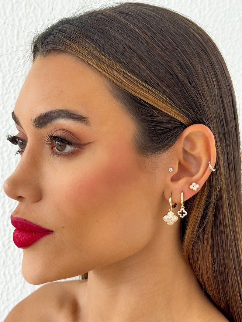 Trio de Brinco Folheado a Ouro 18k e Prata Inspiração Vg Cravejados e Resinados