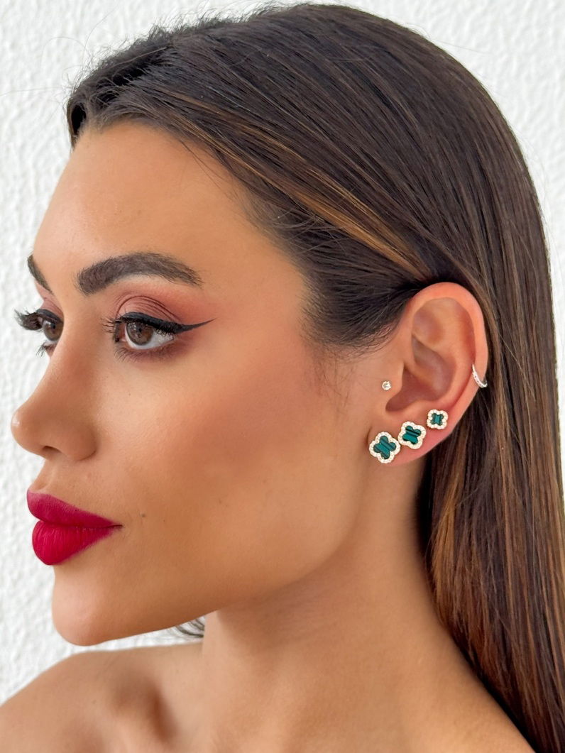 Trio de Brinco Folheado a Ouro 18k e Prata Inspiração Vg Resinada Com Borda Micro Zircônia