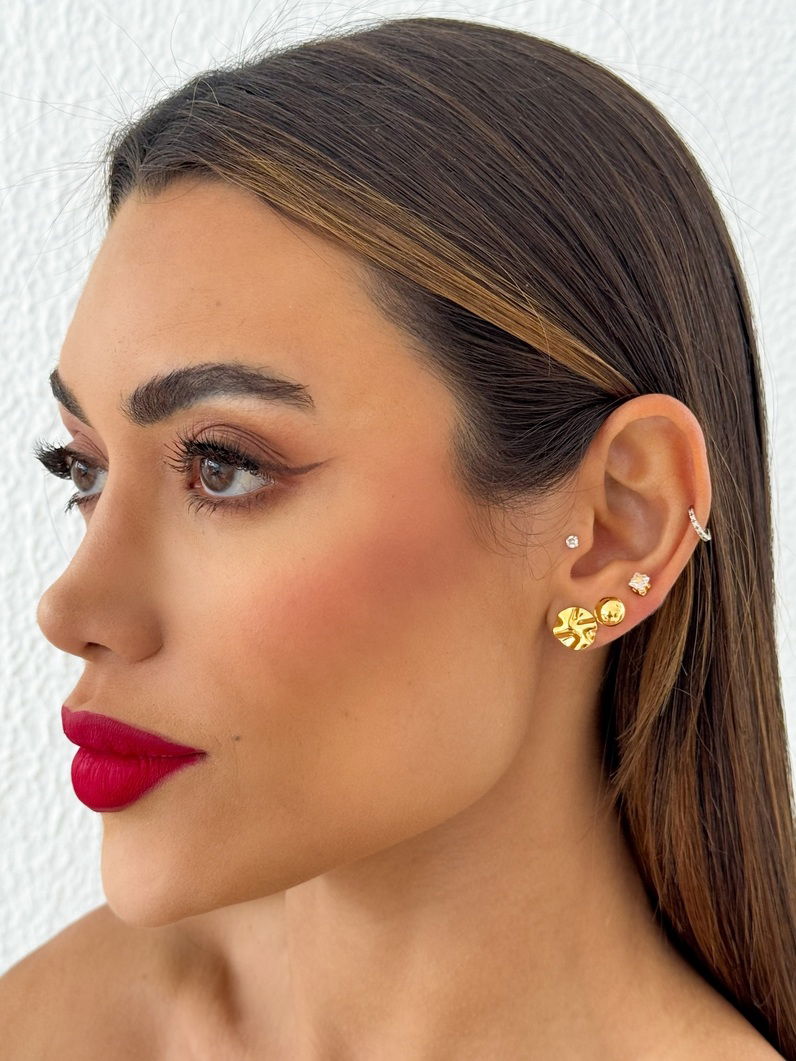 Trio de Brinco Folheado a Ouro 18k e Prata Quadrado de Cristal, Esfera e Círculo Martelado