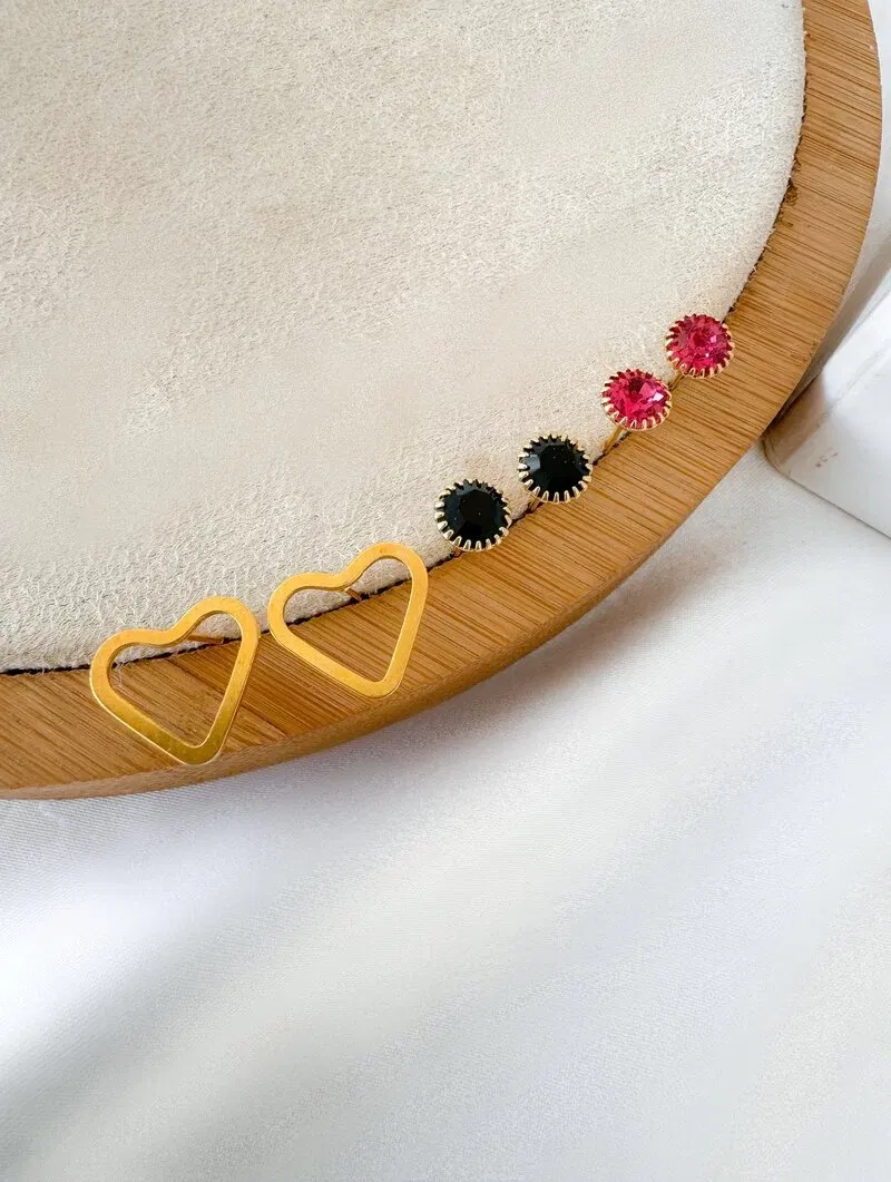 Trio de Brinco Folheado a Ouro 18k Zircônias e Coração Vazado