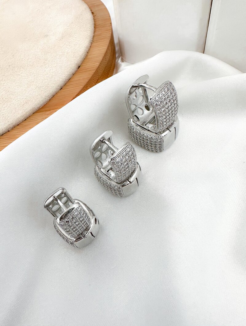 Trio de Brincos Folheado a Ouro 18k e Prata Argola quadrada Grossa Cravejada