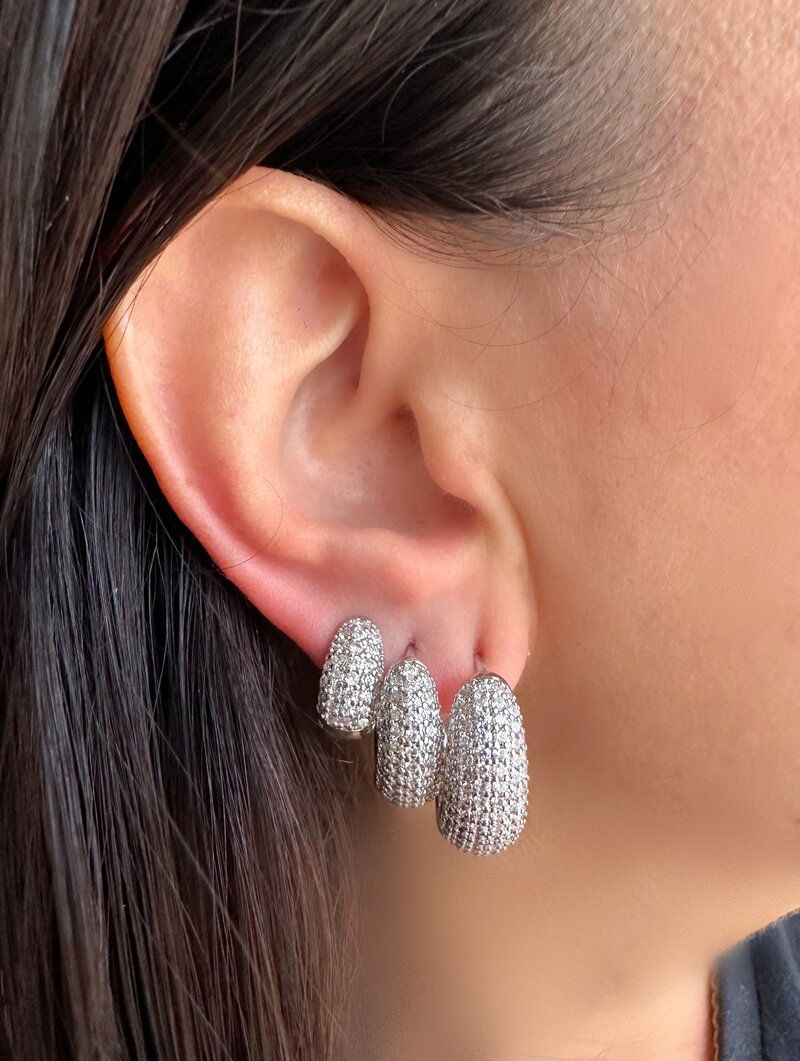 Trio de Brincos Folheado a Ouro 18k e Prata Argolas com Fecho Cravejadas