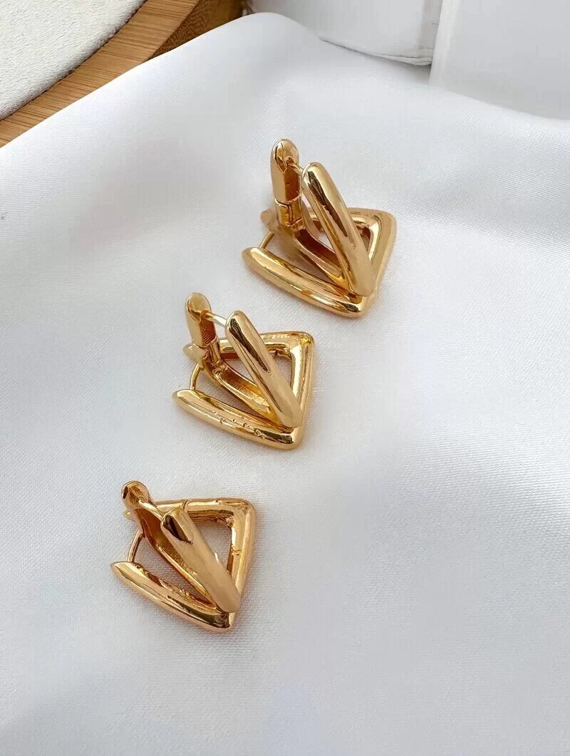 Trio de Brincos Folheado a Ouro 18k e Prata Argolas Triangulares