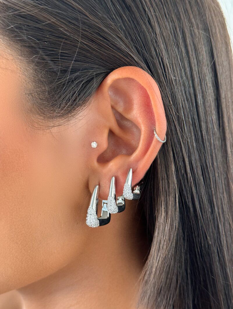 Trio de Brincos Folheado a Ouro 18k e Prata Argolas Triangulares Cravejadas