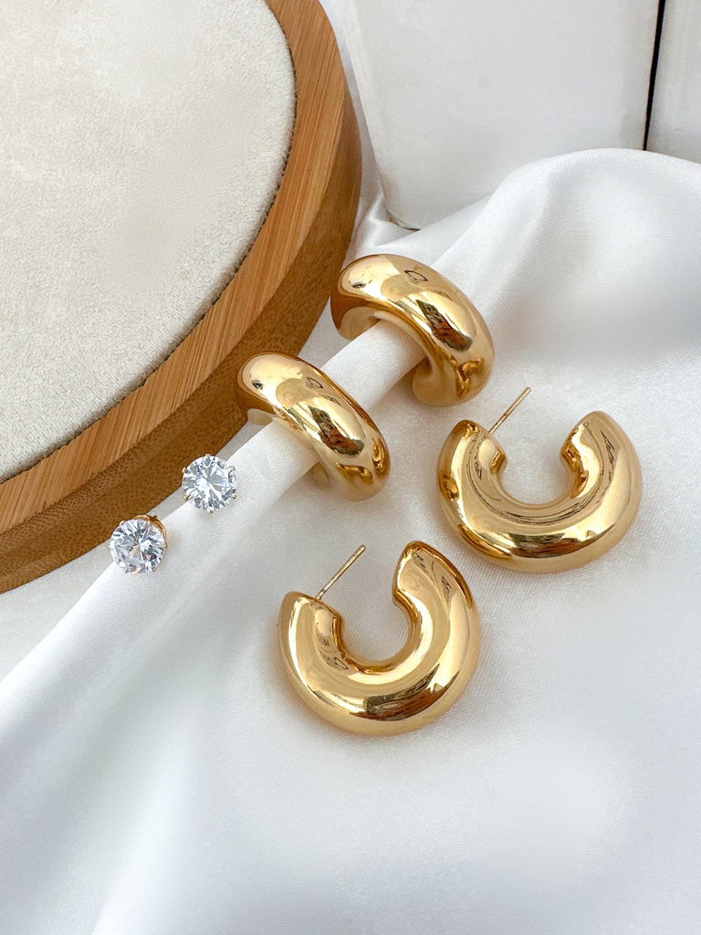 trio de brincos folheado a ouro 18k e prata argolas tubo com ponto de luz