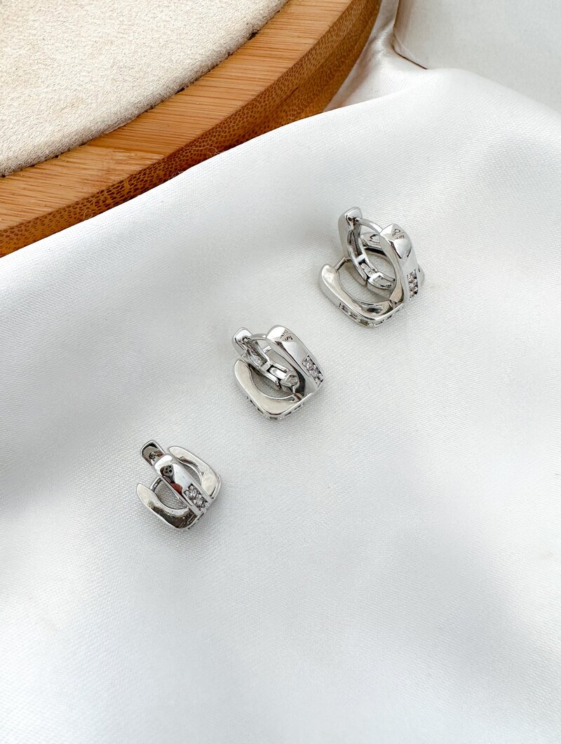 Trio de Brincos Folheado a Ouro 18k e Prata Argolinha Quadrada Cravejada