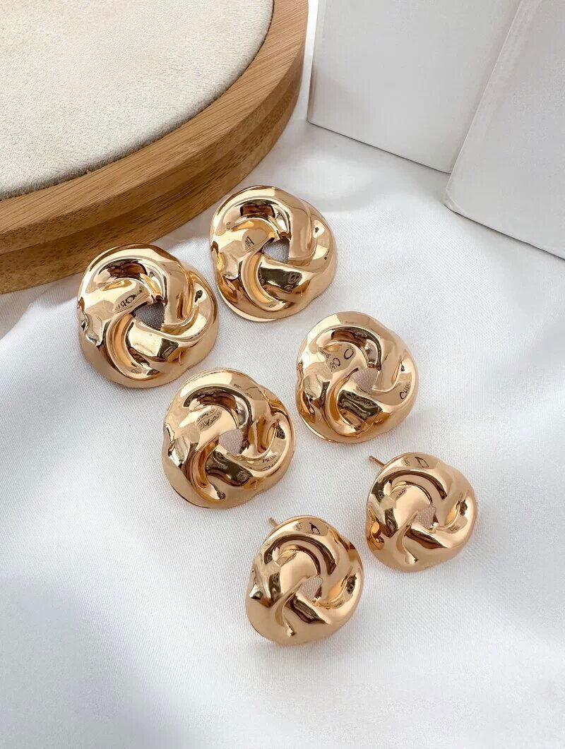 Trio de Brincos Folheado a Ouro 18k e Prata Botton Martelado Vazado