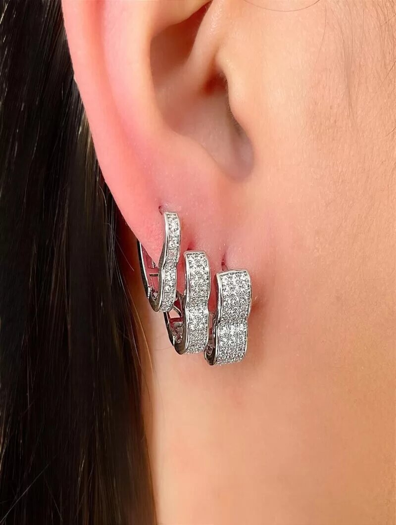 Trio de Brincos Folheado a Ouro 18k e Prata Coração Cravejado com Micro Zircônia