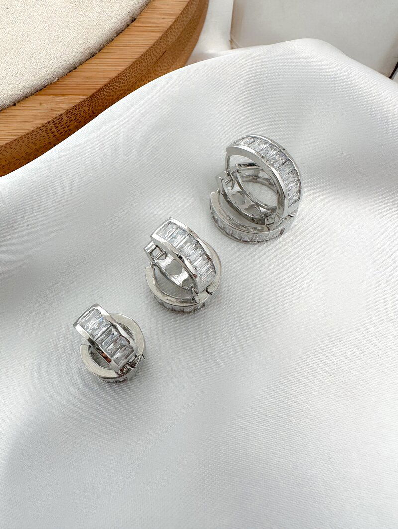 Trio de Brincos Folheados a Ouro 18k e Prata Argolas com Navetes