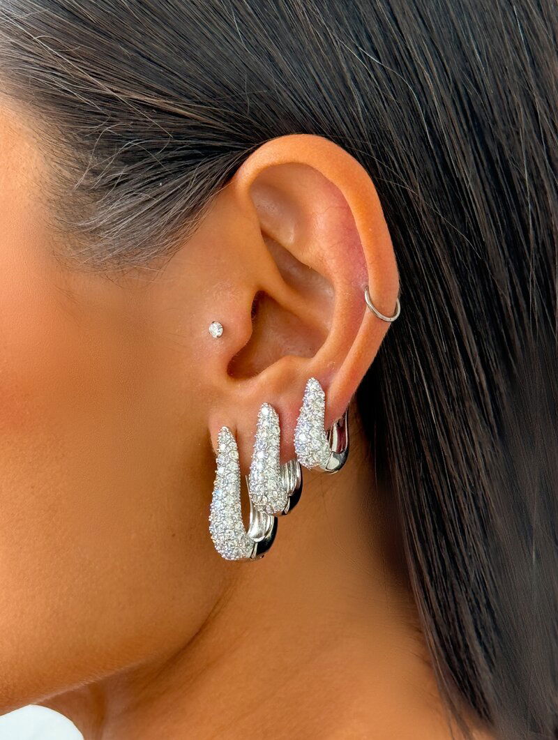 Trio de Brincos Folheados a Ouro 18k e Prata Gotas Cravejadas com Micro Zircônias