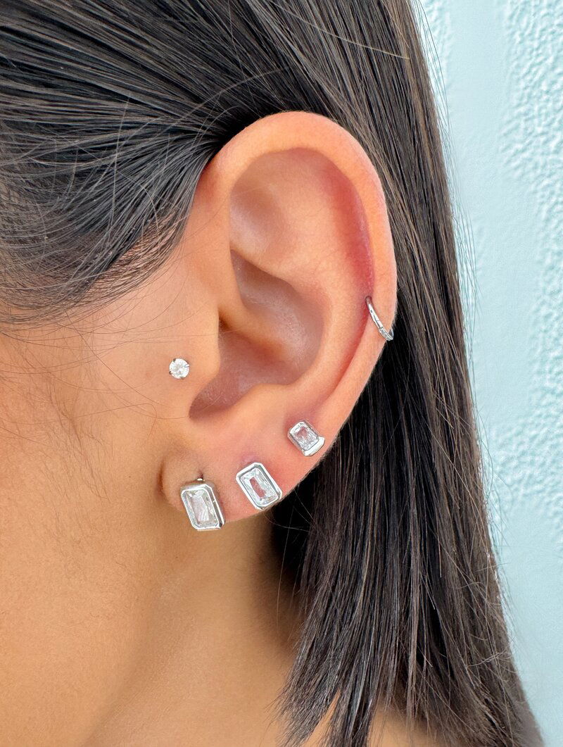 Trio de Brincos Folheados a Ouro 18k e Prata Zircônias Retangulares