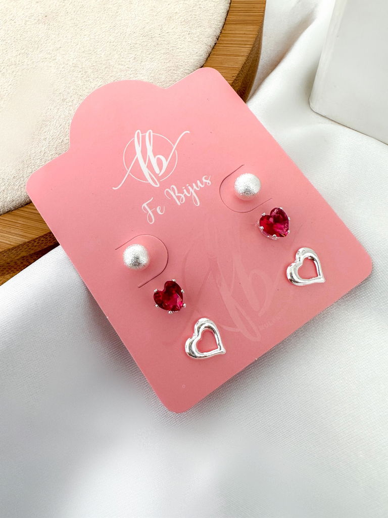 Trio de brinquinhos coração e esfera folheado a ouro 18k e prata 925